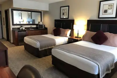 Image de Fantastic Hotel! 2 Amazing Units and Pool.