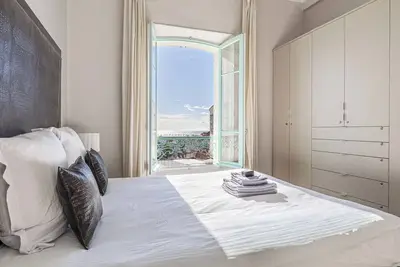 Image de Appartement cosy 2 chambres balcon et vue mer