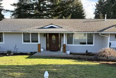 Image de Charming Everett Retreat - Gateway to Puget Sound