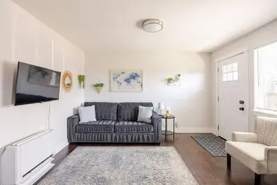 Image de #719 Mid-Town Retreat