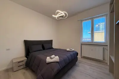 Image de [Modern & Chic] 3 Bedrooms, 2 Baths + Balcony