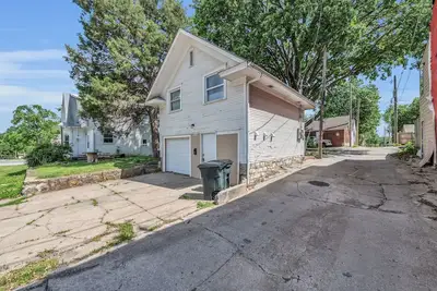 Image de Shark Tank Comfy King Bd1bt Free Parking Fast Wifi