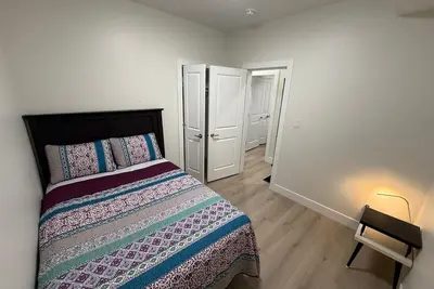 Image de city center 2br Flat near hospital with Private Entrance & Free Parking