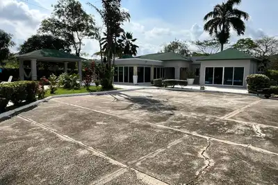 Image de Villa ideal for rest and relaxation with total privacy.