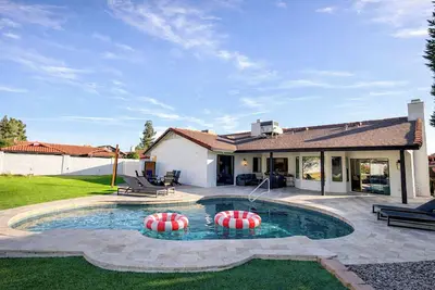 Image de Agave Sol Haus: Organic Luxury Scottsdale Home