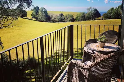 Image de Luxury French Style Villa in a country lane with country views & ocean glimpses.