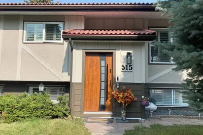 Image de Quiet Retreat with Easy Access to City Amenities - Comfortable, Central and Cozy