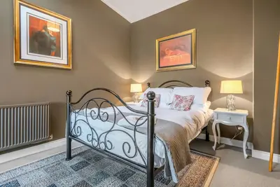 Image de Pools Cottage 4 - The Winery Room