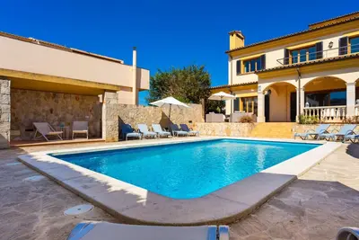 Image de Maison confortable à Cala Millor avec piscine privée, utilisable à.