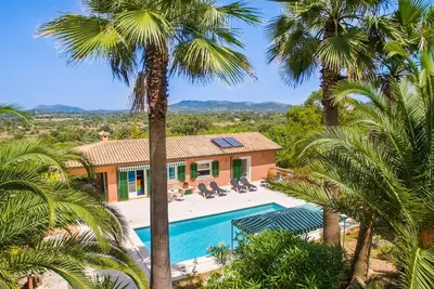 Image de Magnifique maison à Arta avec piscine privée, utilisable à l'intérieur.