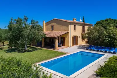 Image de Charmante maison à Cala Mendia avec piscine privée, utilisable à.