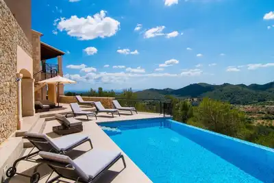 Superbe maison à Son Macia avec sauna