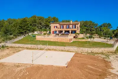 Image de Charmante maison à Cala Mendia avec piscine privée, utilisable à.