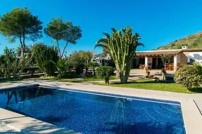 Superbe maison à Arta avec piscine privée, utilisable à l'intérieur comme à.