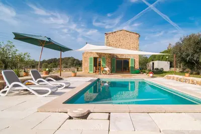 Image de Charmante maison à Arta avec piscine privée, utilisable à l'intérieur comme.