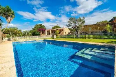 Image de Maison de luxe à Son Servera