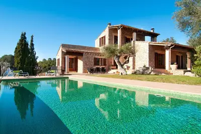 Image de Belle maison à Son Servera avec piscine privée, utilisable à l'intérieur ou.