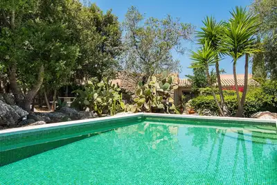 Image de Charmante maison à Arta avec piscine privée, utilisable à l'intérieur comme.