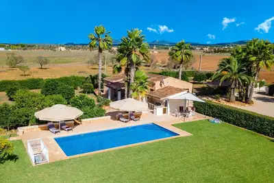 Image de Magnifique maison à Campos avec piscine privée, utilisable à l'intérieur.