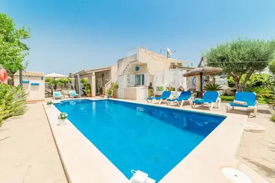 Image de Belle maison à Alcudia avec piscine privée, utilisable à l'intérieur ou à.
