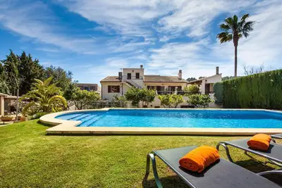 Image de Superbe maison à Selva avec piscine privée, utilisable à l'intérieur comme.