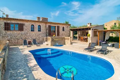 Image de Superbe maison à Arta avec piscine privée, utilisable à l'intérieur comme à.