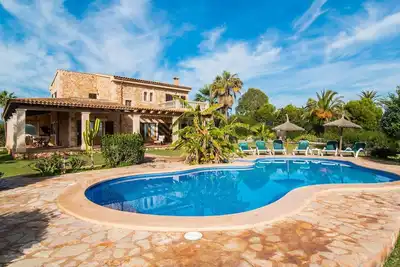 Image de Magnifique maison à Shorta avec piscine privée, utilisable à l'intérieur.