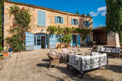 Image de Luxurious home in Felanitx with private swimming pool, can be inside or outside