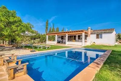 Image de Charmante maison à Sa Coma avec piscine privée, utilisable à l'intérieur.