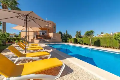 Image de Magnifique maison à Sa Coma avec piscine privée, utilisable à l'intérieur.