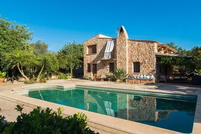 Image de Belle maison à Llucmajor avec piscine privée, utilisable à l'intérieur ou à.