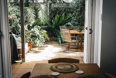 Image de Lostris Manly by Beach Stays