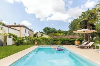 Image de Charmant refuge pour deux, entre campagne et océan