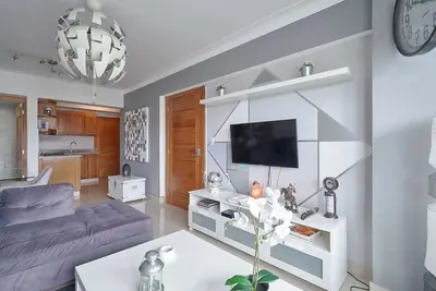 Image de Beautiful and modern apt for 9 people, swimming pool