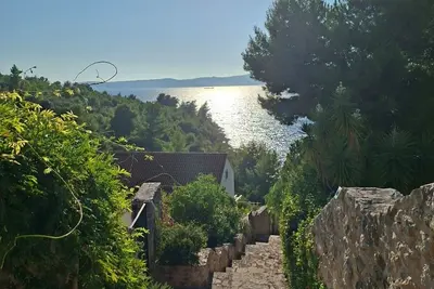 Image de Vacation home with pool and sea access