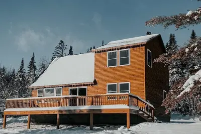 Image de Moosehead State of Mind, 3 Bedroom Cabin with Mountain Views