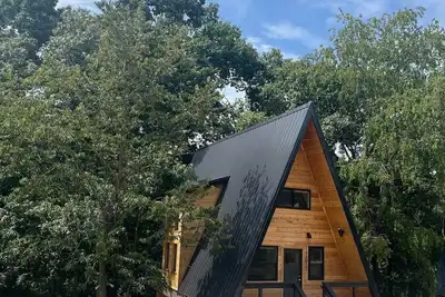 Image de Post Oak Perch-6. 5 miles to Bentonville