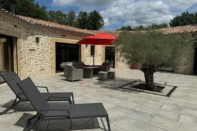 Image de Villa moderne tout confort avec piscine
