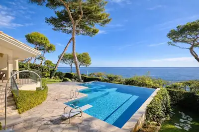 Image de Villa avec vue mer panoramique – Cap d’Antibes