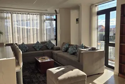 Image de Beautiful 1-bedroom apartment with a jacuzzi in charming Cuenca for your stay