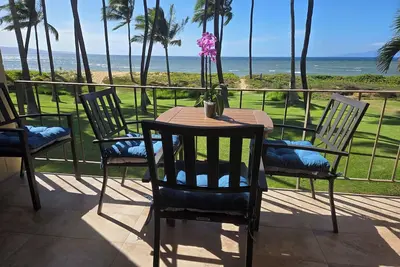 Image de New Full Remodel 2nd Floor Oceanfront Condo
