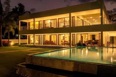 Image de The Anchorage  A Luxury Villa with a pool in Vypin, Kochi
