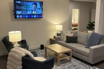 Image de Nature lovers delight. Minutes from lakes, mountains, hiking and fishing.