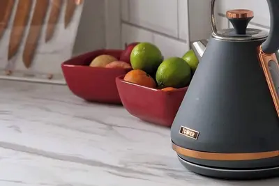 Image de Beautiful Property 15 min drive to City, 5 mins M1 by Shm Stays Detached Property with large Parking Drive for Contractors and families.