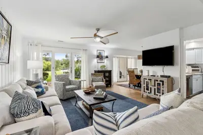 Image de 2039 Beachwood Road-Beachwood Villas