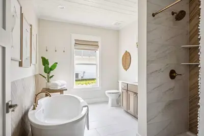 Image de Entire Cottage #2 - Blue