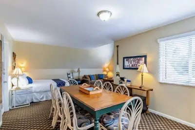 Top Floor Chalet that sleeps large groups