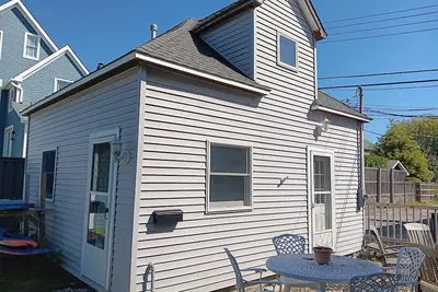 Image de Cozy 1-bedroom cottage in adorable Bay Head