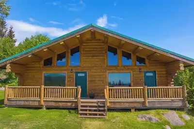 Image de Delightful 2-bedroom 2-Bath chalet in charming Homer. Perfect for relaxing!