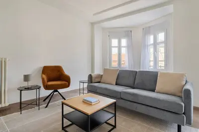 Image de Blueground | Unterstrass, balcony, nr Eth Zurich